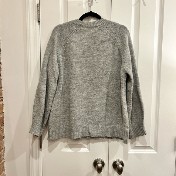 SOLD Mango sweater - Picture 3 of 4